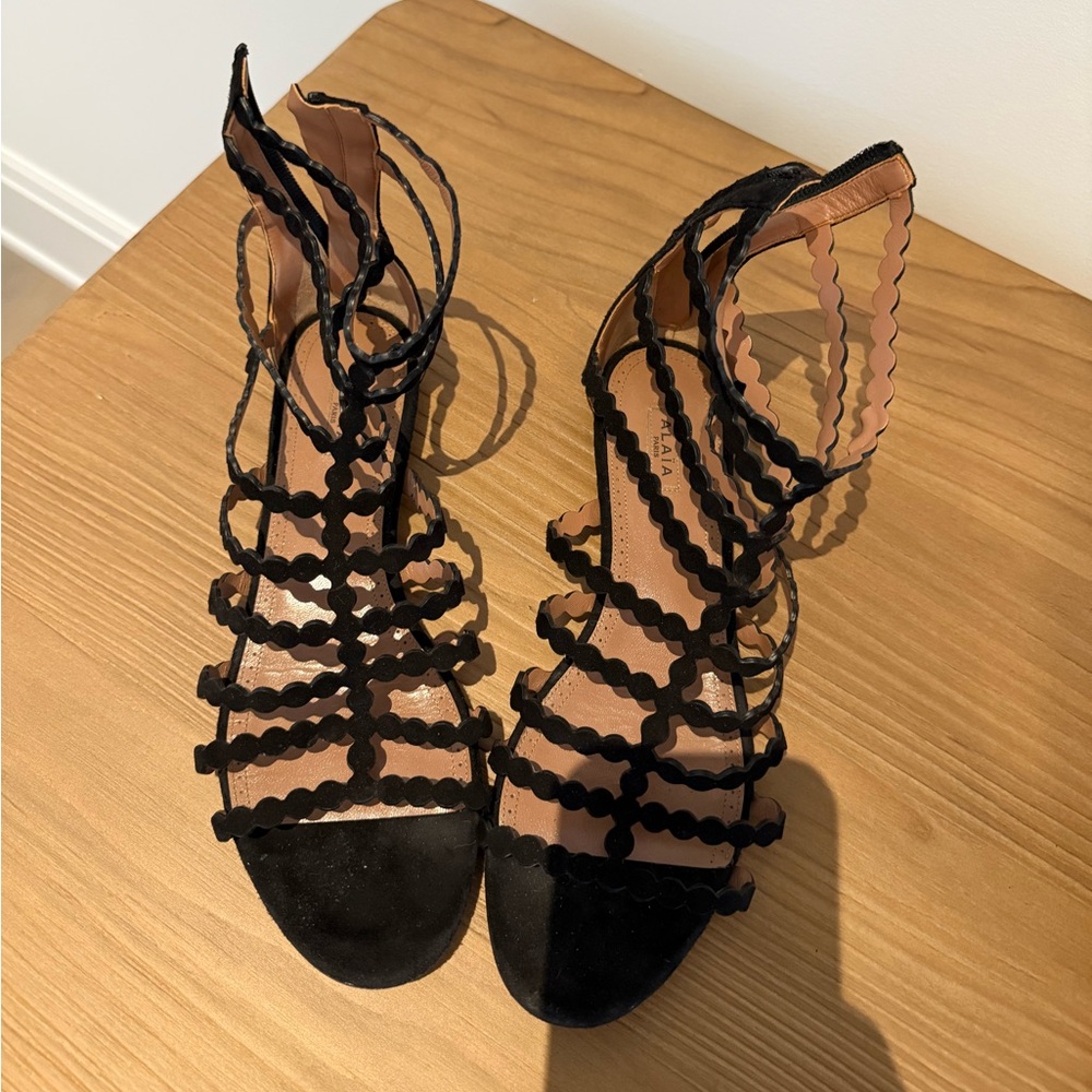 Alaia black suede sandals 39.5